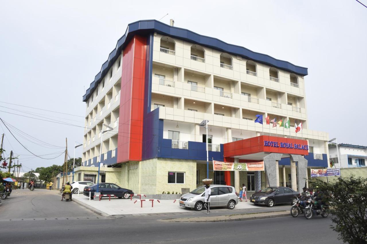 Hotel Royal Palace Douala Exterior foto